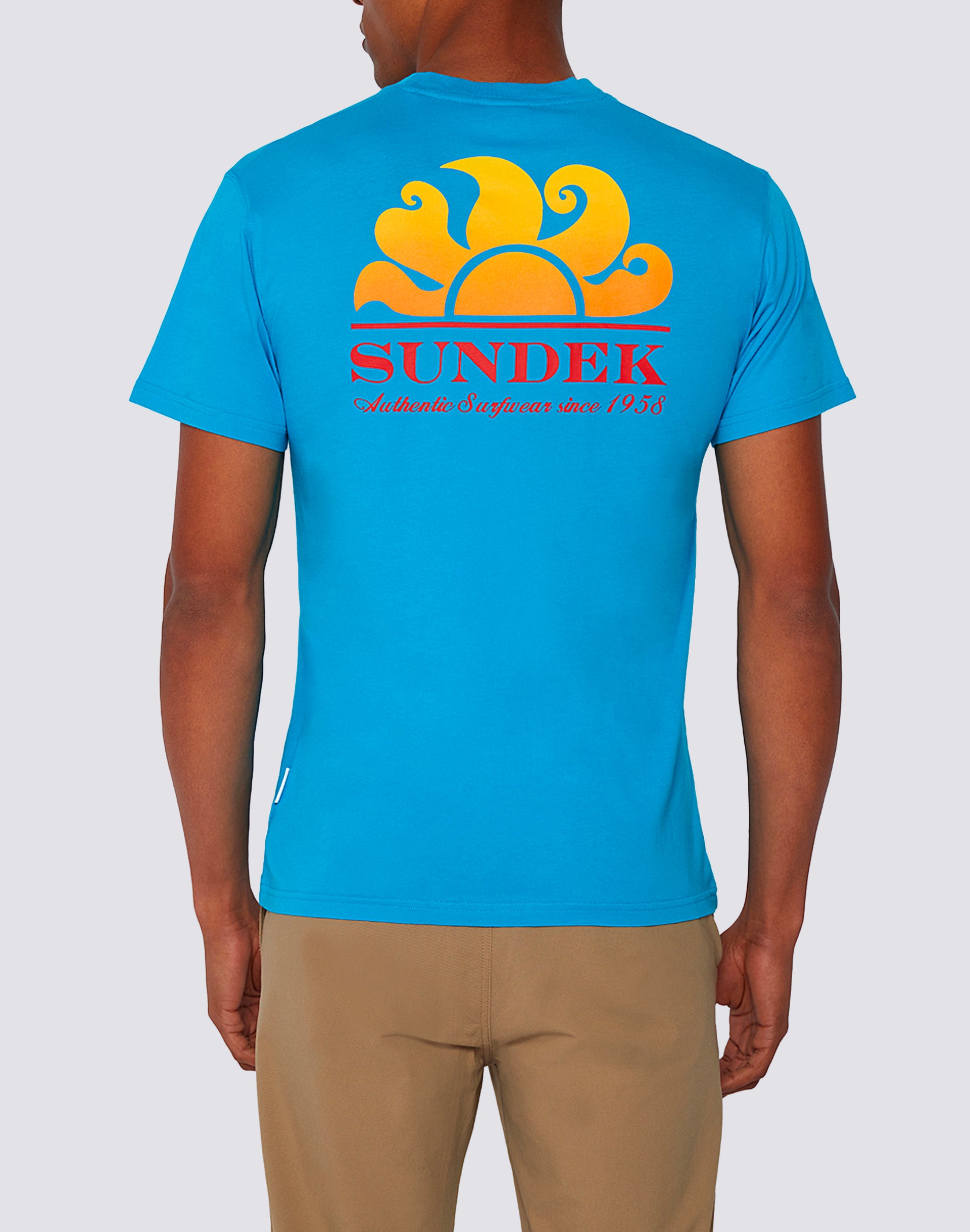 PLAYERA NEW HERBERT CON MAXILOGOTIPO PARA HOMBRE